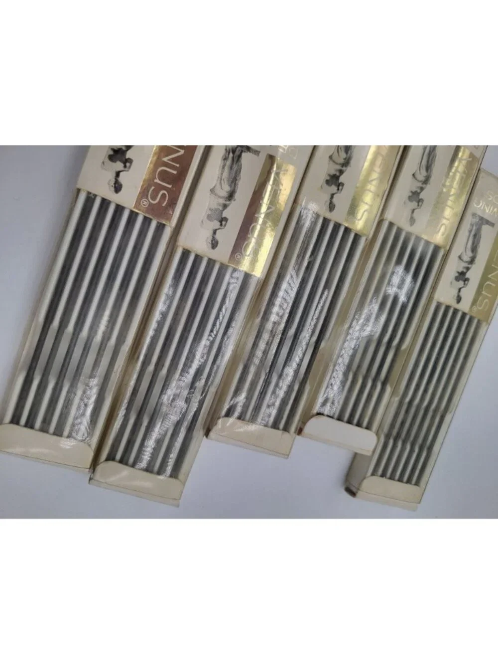 Vintage Venus Drawing Pencil Leads- 1/2 dozen pkgs x 5 No 842 F Made in USA